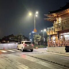 첫 차로 마트 달리기